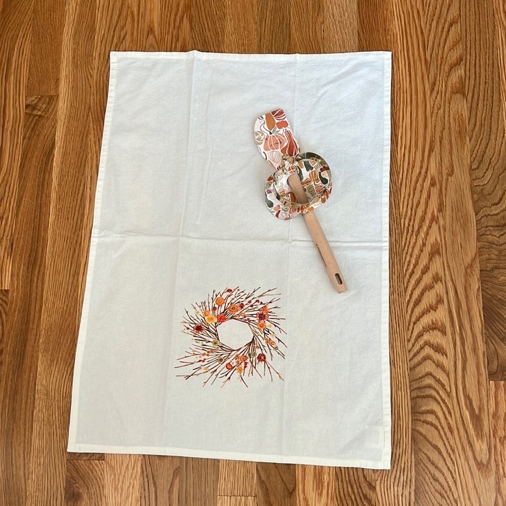 NWT Anthropologie Terrain Autumn Dish Towel and Spatula Set